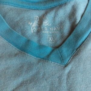 Girl Blue Old Navy V Neck shirt
